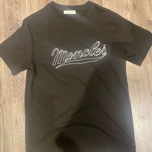 Moncler T shirt size large